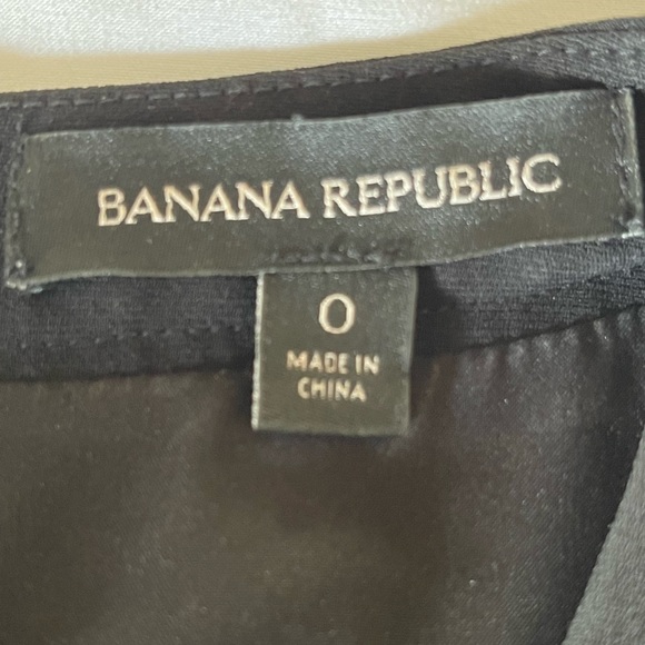 BANANA REPUBLIC Fit and Flare Dress in Black White Jacquard Short Sleeve - 0 - Picture 11 of 12